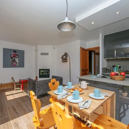 Sainte-foy-l'argentiere Sleeps 4 * 샤모니