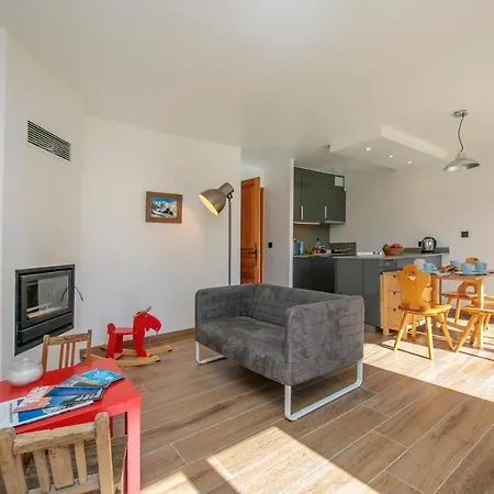 Sainte-foy-l'argentiere Sleeps 4 *